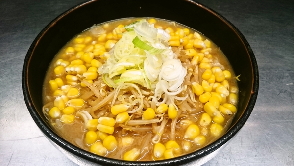 北海道コーン味噌ラーメン大盛り。