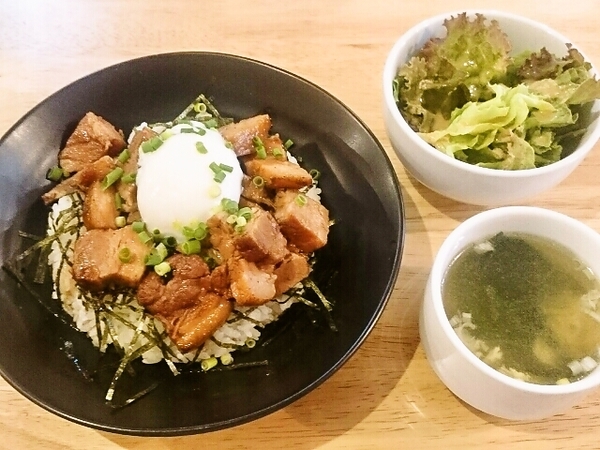 豚角煮丼