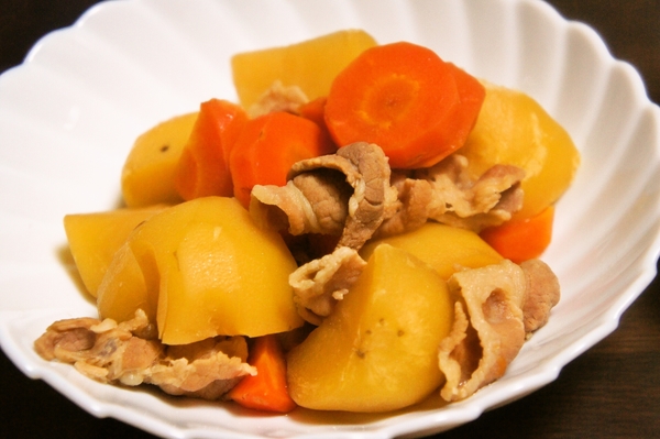 息子も大好き！豚肉のこま切れde我が家の肉じゃが♪