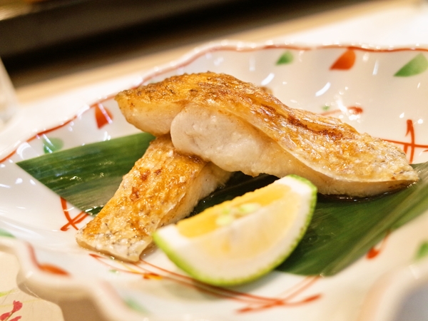 お寿司屋さんのノドグロの塩焼き
