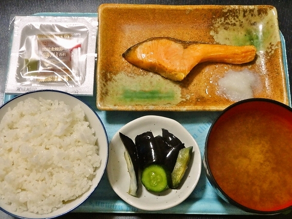 今日の朝食