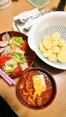 ニョッキとトマトソース