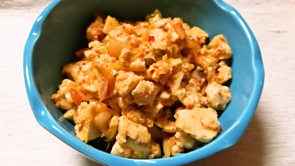 ピリ辛炒り豆腐