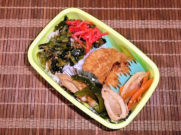 コロッケ乗っけ弁当