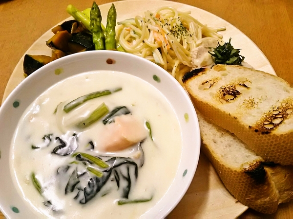 鮭とほうれん草のシチュープレート