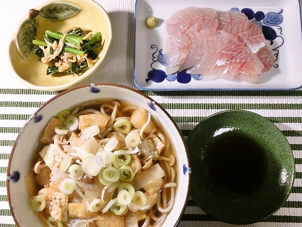 お蕎麦と刺身の晩ごはん