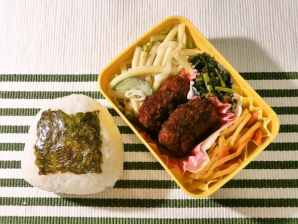 おにぎり弁当