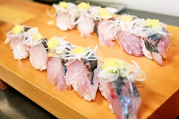 ぴかぴか鯵のにぎり寿司☆