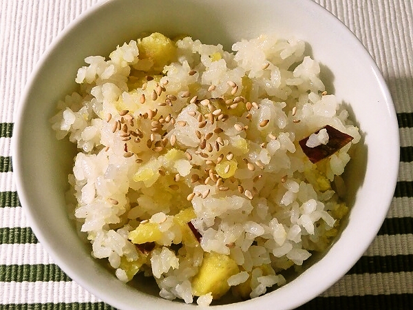 ほくほく甘いボリュームたっぷりさつまいもご飯