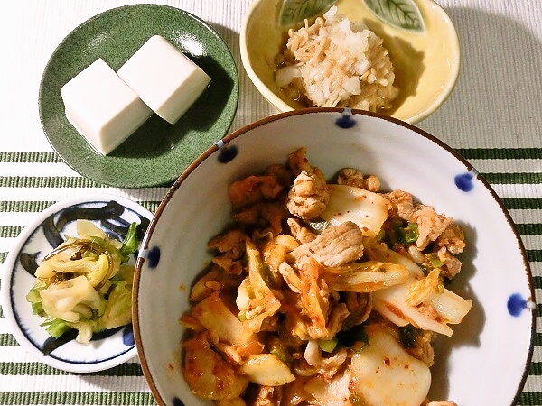 キムチ丼の晩ごはん