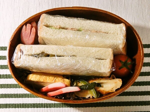 サンドイッチのお弁当