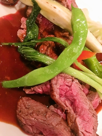 赤身カルビステーキ