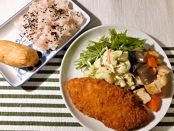 魚フライと多古の赤飯