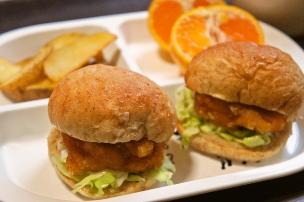 手作りハンバーガー