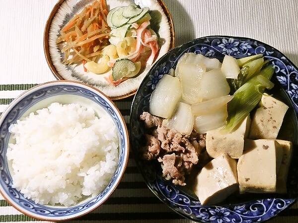 肉豆腐の晩ごはん