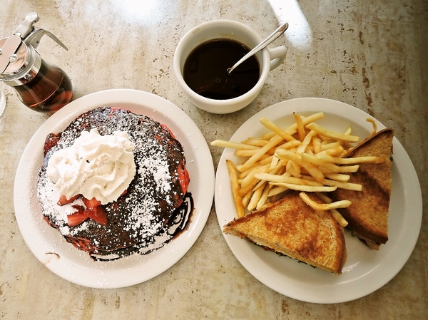 at MTO CAFE