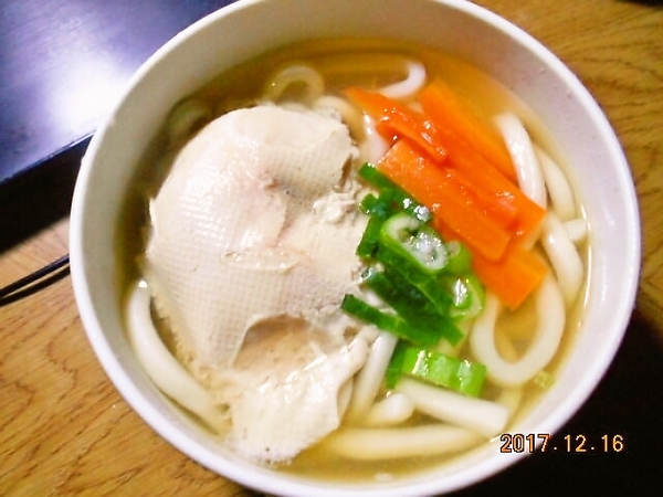 低温加熱の鶏胸肉入れてうどんした