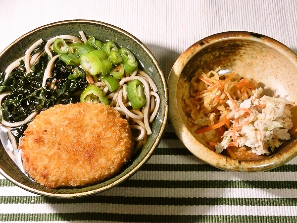 コロッケそばの晩ごはん