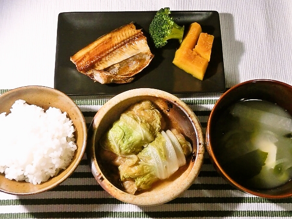ホッケとロール白菜の晩ごはん