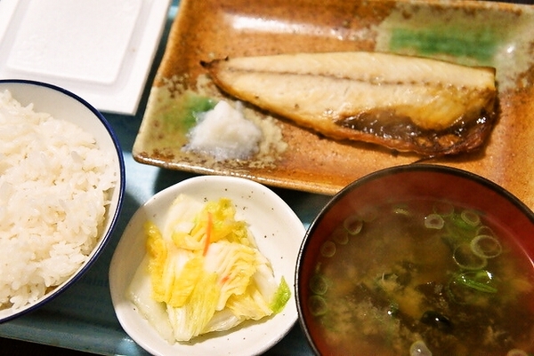 昼食