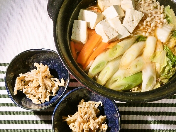 鍋キューブとんこつ味噌で晩ごはん