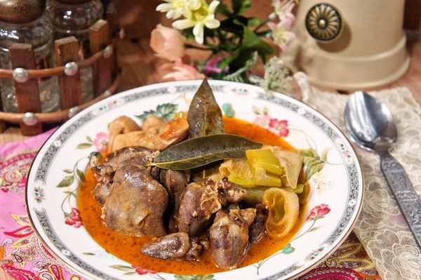 ご飯もお酒も進む程激ウマ！鶏レバーのミルクシチュー