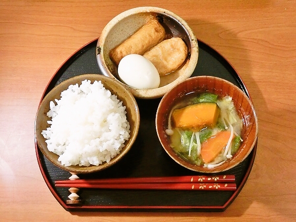 おでんの残りで一汁一菜
