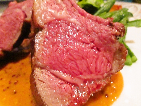 肉汁溢れる～牧草ラムの真空調理！