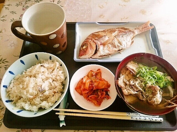 昼食(鯛づくし)