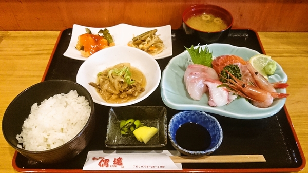 偶達＠福知山の新鮮お造り定食（１５８０円）