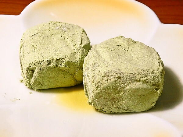 彦根銘菓「埋れ木」