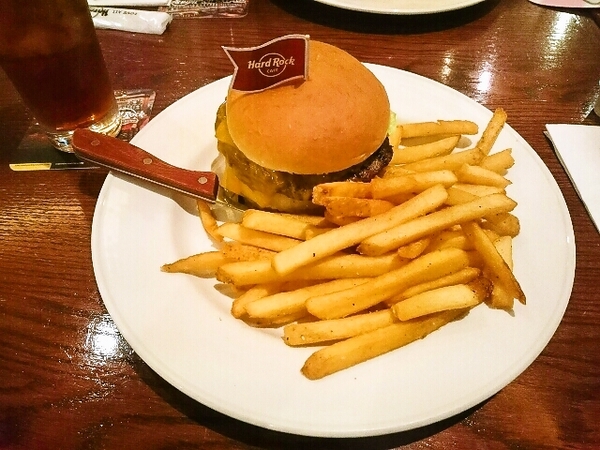 チーズバーガー