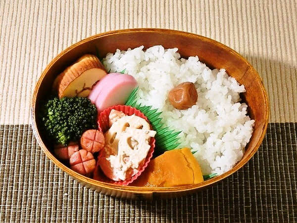 伊達巻入りお弁当