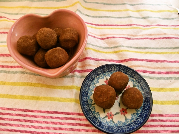 米粉でホロホロ！ココアクッキー
