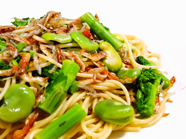 春野菜と桜えびのパスタ