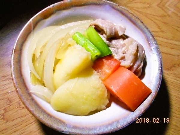 すき焼きのタレで肉じゃが