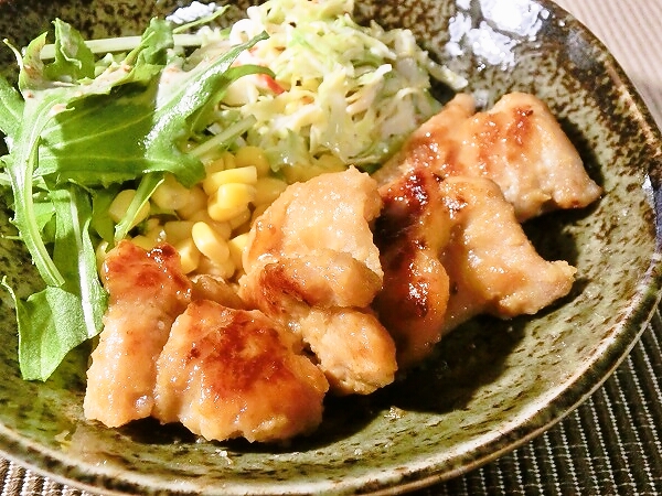 柔らかジューシー鶏もも肉の味噌焼き