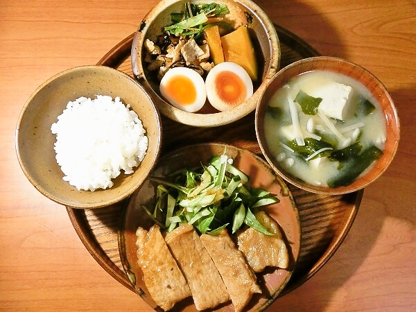 豚肉の生姜焼き晩ご飯