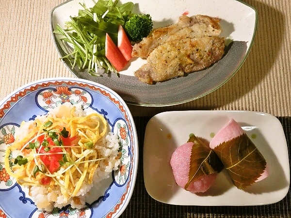 1日早いひなまつりメニュー