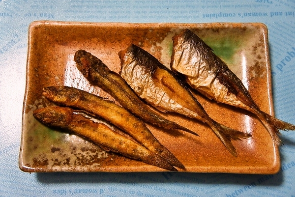 アジとハゼの唐揚げ