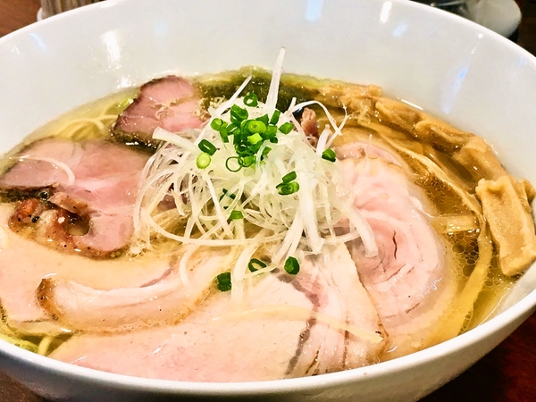 塩チャーシュー麺硬め
