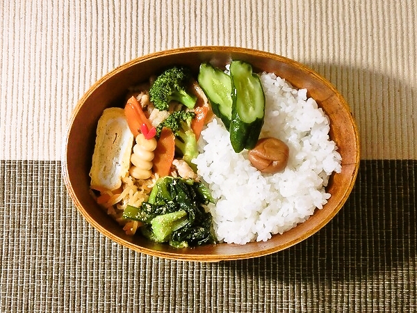 豚小間とブロッコリーのオイスターソース炒めのお弁当