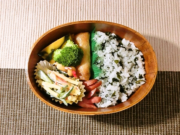 わかめご飯のお弁当