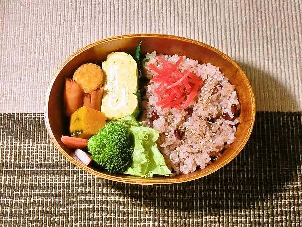 赤飯弁当