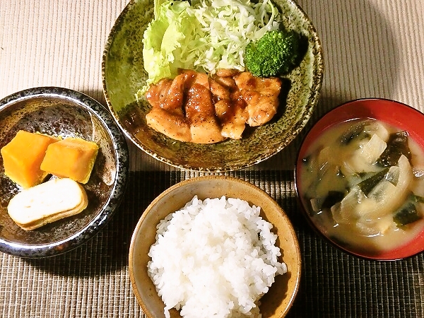鶏もも肉のマヨポン照り焼きの晩ごはん