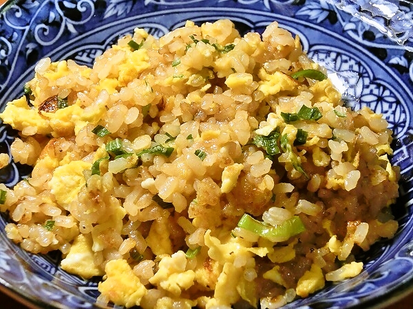 ふわふわほろほろネギ炒飯