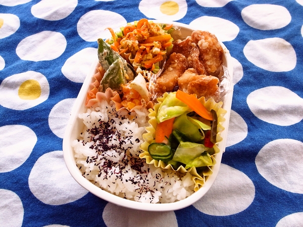鶏のからあげ弁当