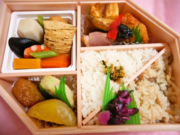 花見弁当？