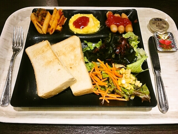 朝食バイキング