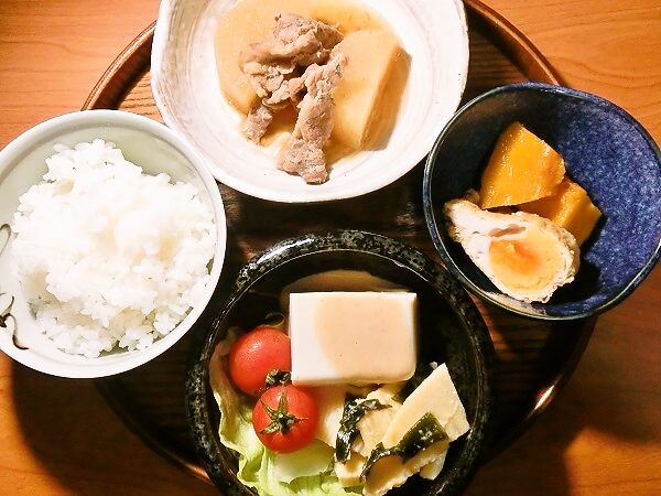 大根の煮物の晩ごはん